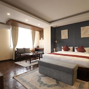 Apex Business Hotel - Tribhuvan International Airport, Kathmandu